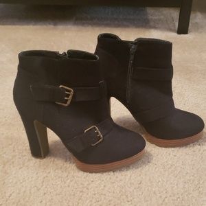 Cute Black Booties